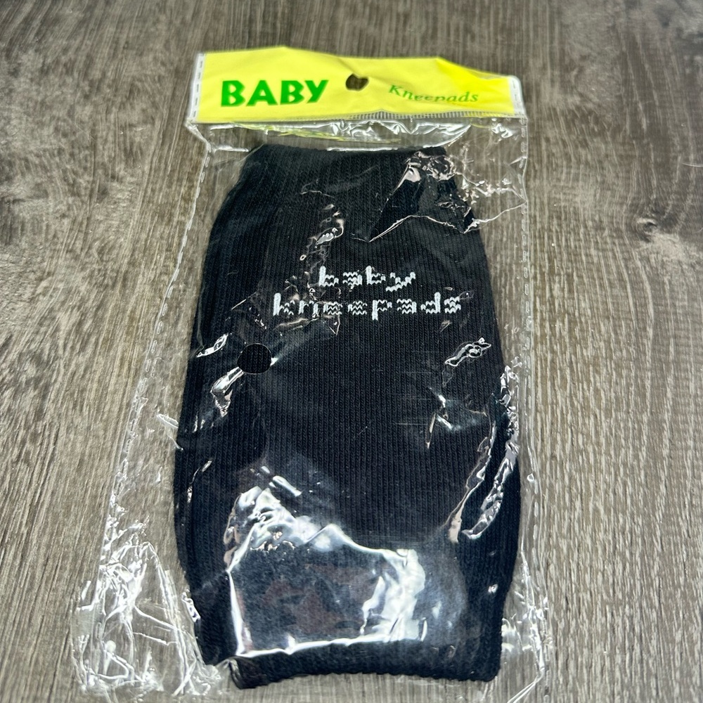 Baby‎ kneepads